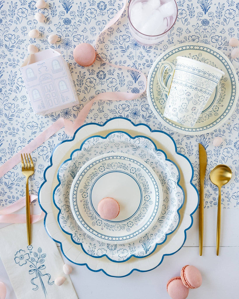 Pembroke Cream w/ Blue Edge Scalloped Paper Plates 12"