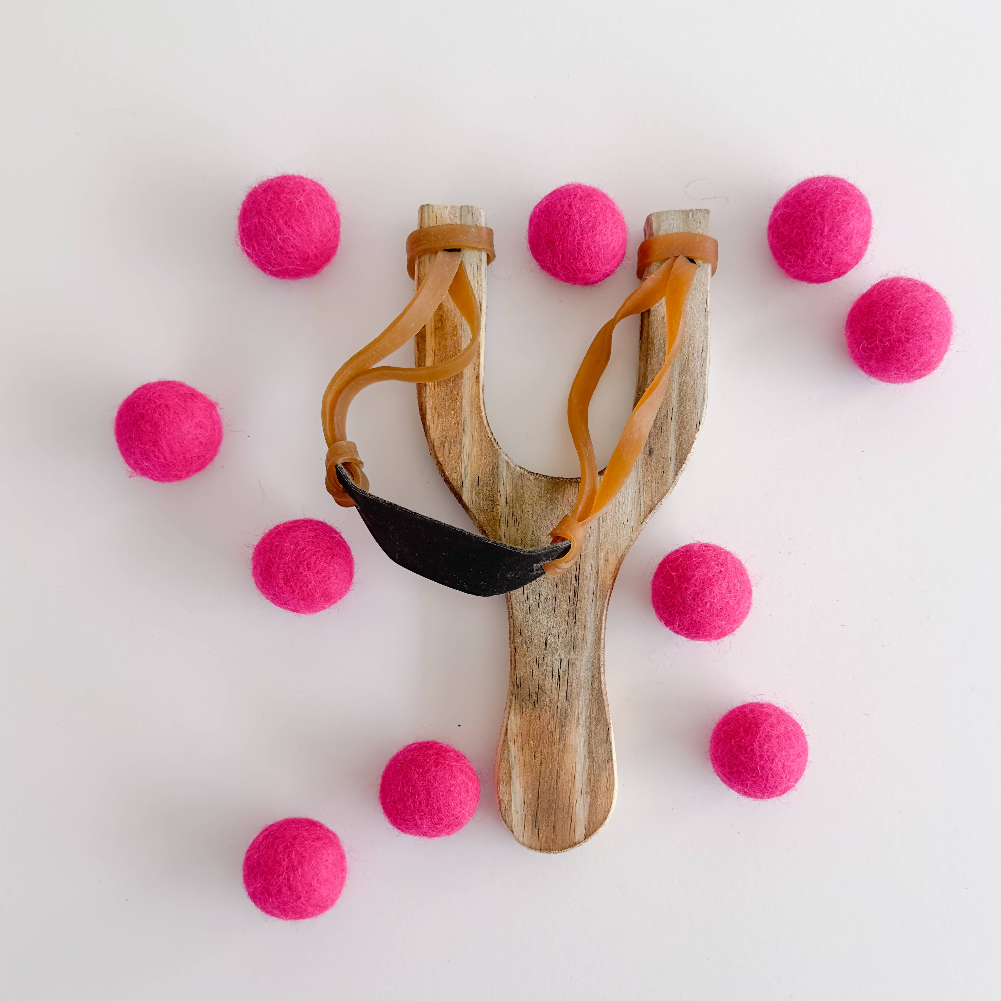 Wooden Slingshot + 10 Hot Pink Felt Balls