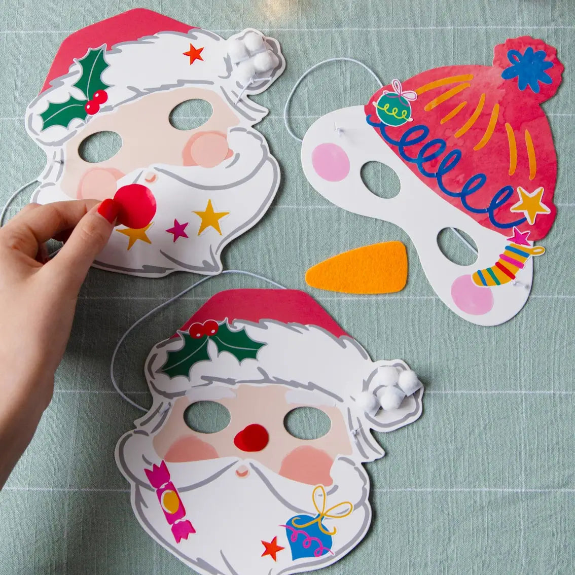 Make Your Own Christmas Masks Kit (6 Pk)