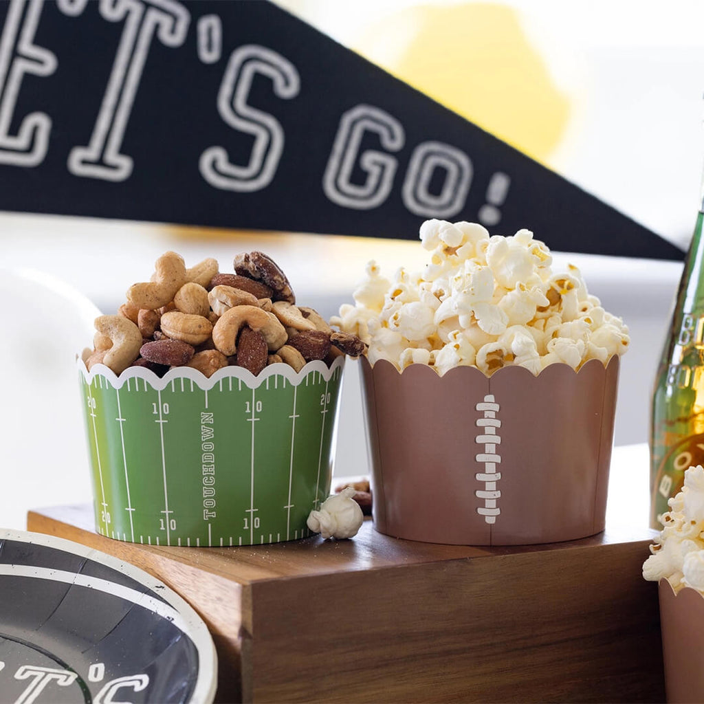 football-jumbo-baking-food-cups-snack-cups-super-bowl