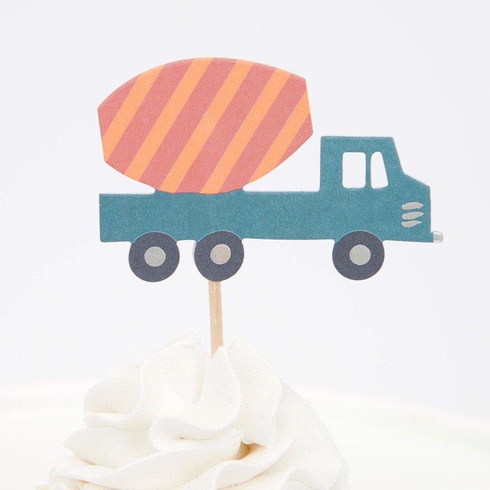 Meri-Meri-Party-Cement-Mixer-Construction-Vehicle-Truck-Cupcake-Topper